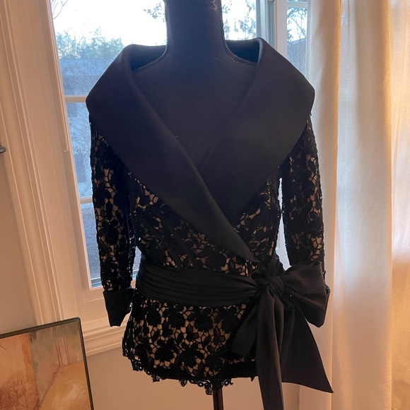 Tadashi - Black Lace Eve Jacket. Showstopper for sure! - Picture 5 of 16